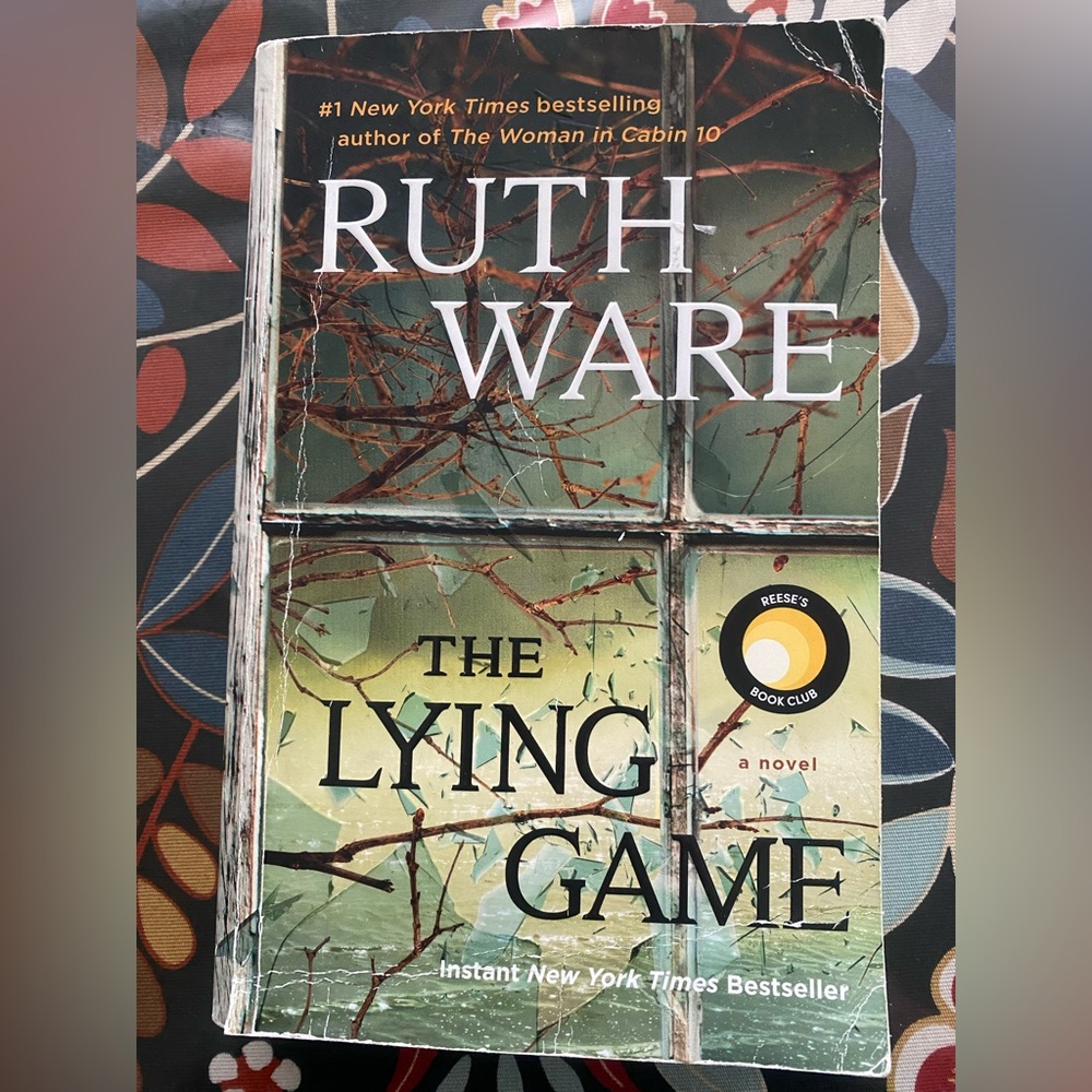 The Lying Game Large Paperback Novel - Green Cover